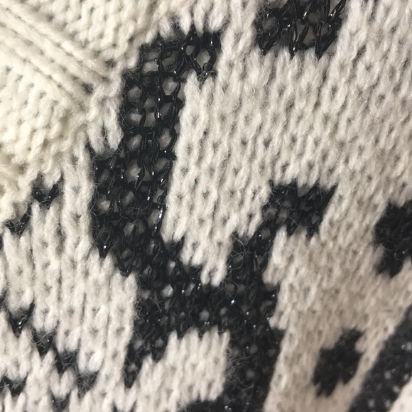 Patterned Cream & Black Sweater - Picture 3 of 4